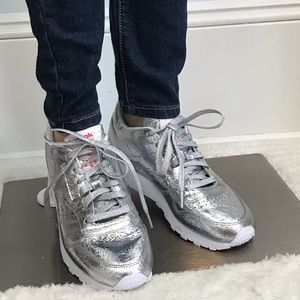 reebok classic leather silver